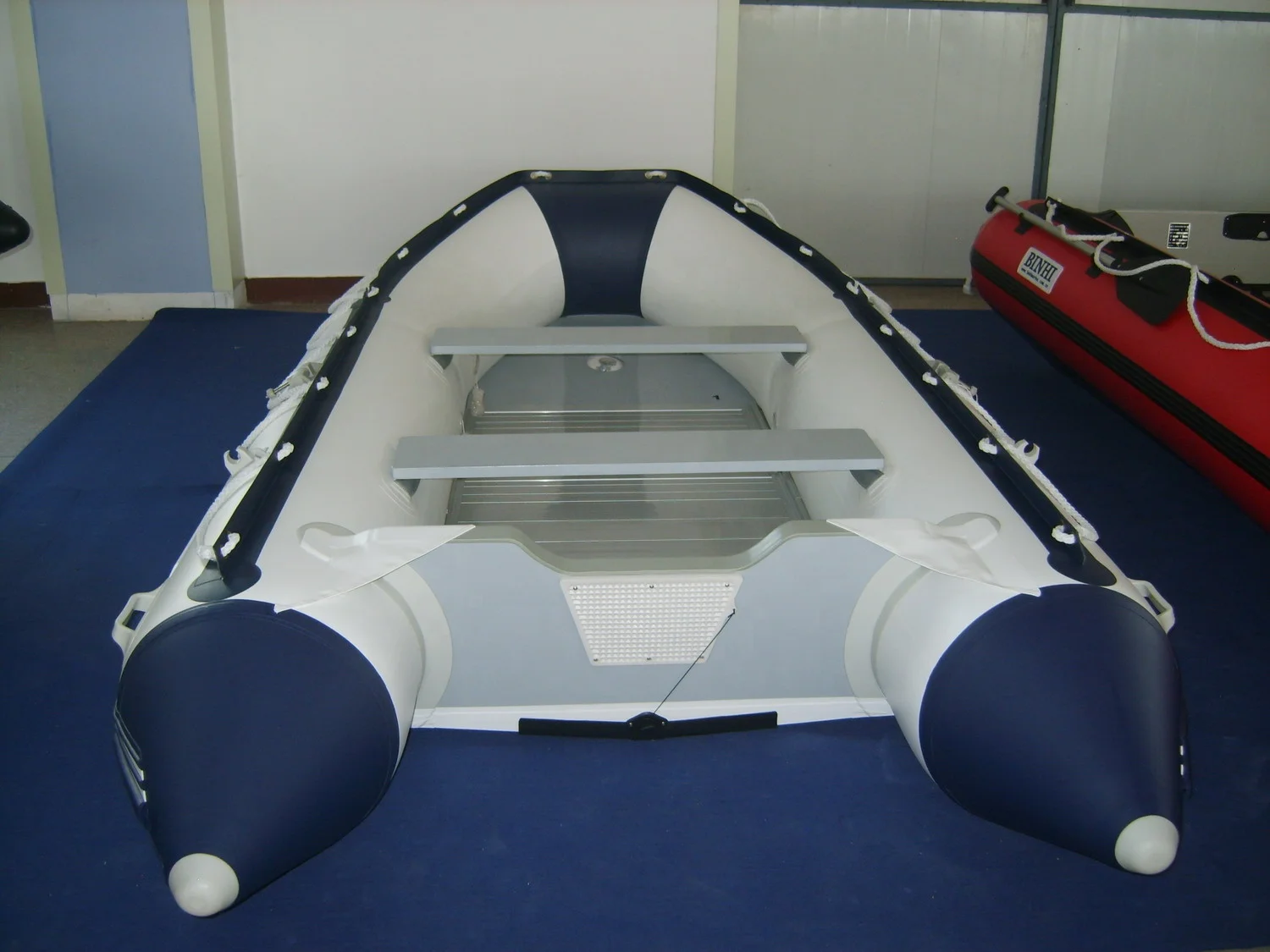 

Hot-selling 3.8-meter inflatable fishing boat with CE certificate outboard motor