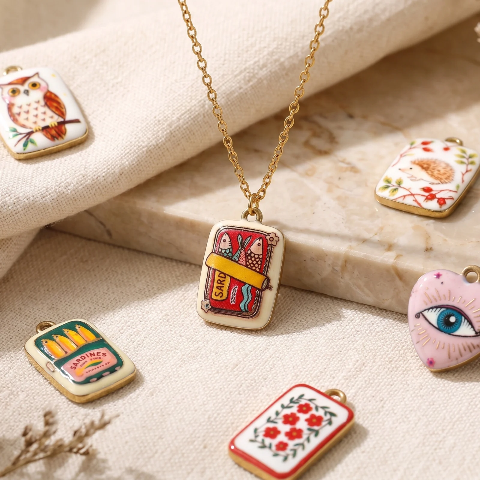 2pcs Double Sided Print Charms Hedgehog Owl Fish Cat Flower 304 Stainless Steel 18K Gold Plated Pendant For DIY Necklace Making