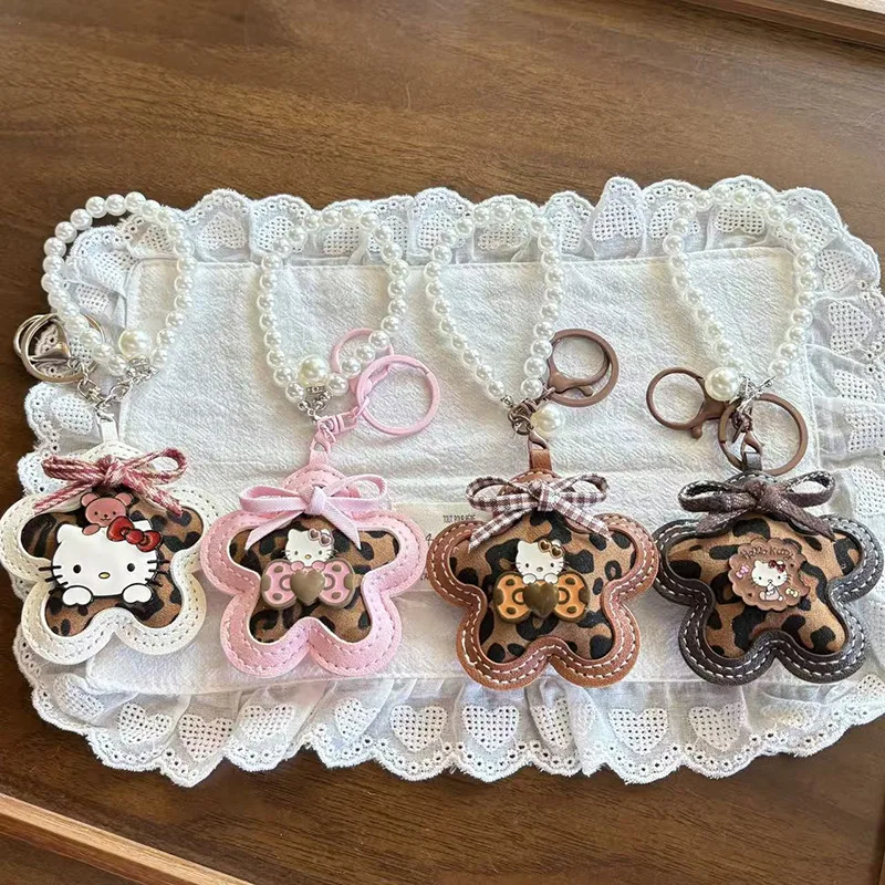 

Leopard-Patterned Flower Shape Car Keychain Bag Pendant Phone Chain Best Friend Gift Ins Style Korean Retro