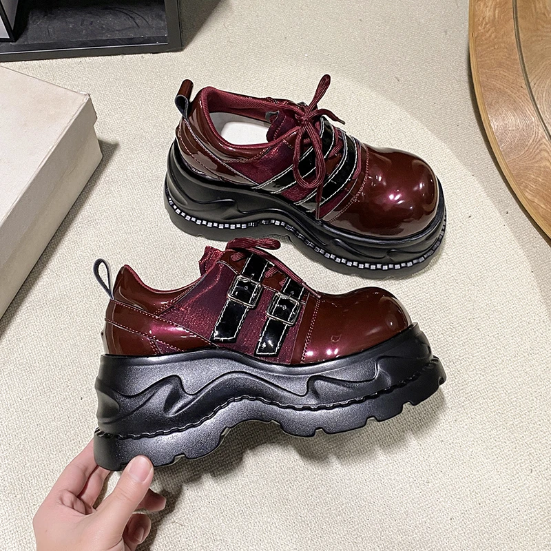 

Новинка 2026, весенние женские кожаные лоферы, кроссовки на платформе, повседневная обувь на шнуровке, прогулочная обувь на толстой подошве и каблуке 8 см, Zapatos Mujer