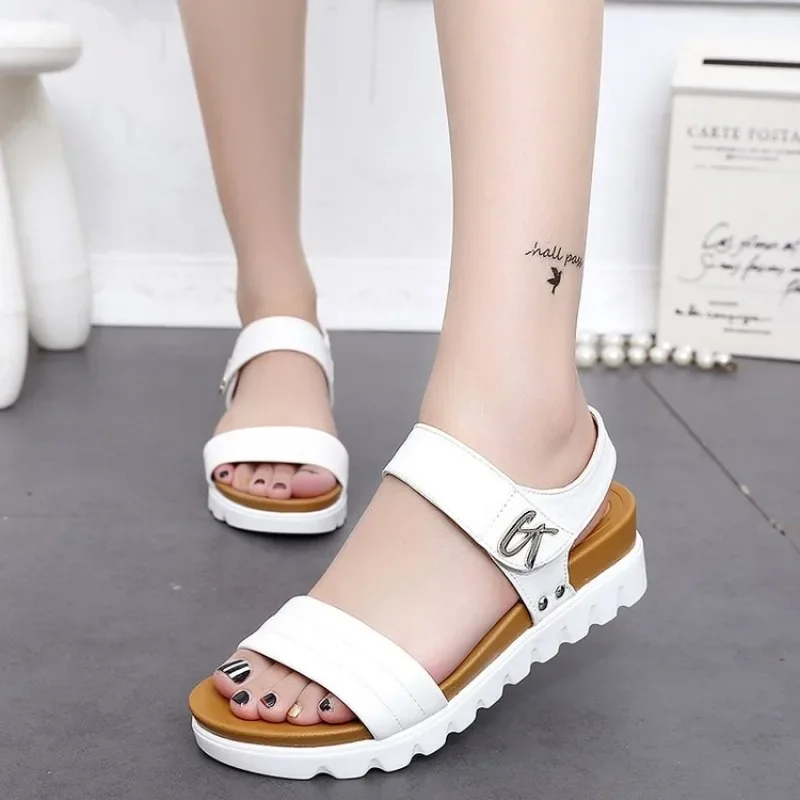 2024 New Women Sandals Comfy Roman Wedge Sandals Low Heels Beach Shoes Retro Women\'s Fashion Sandalia