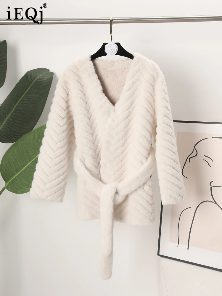 Manteau CORNELIANI Laine Chevrons Gris Poche Rabat