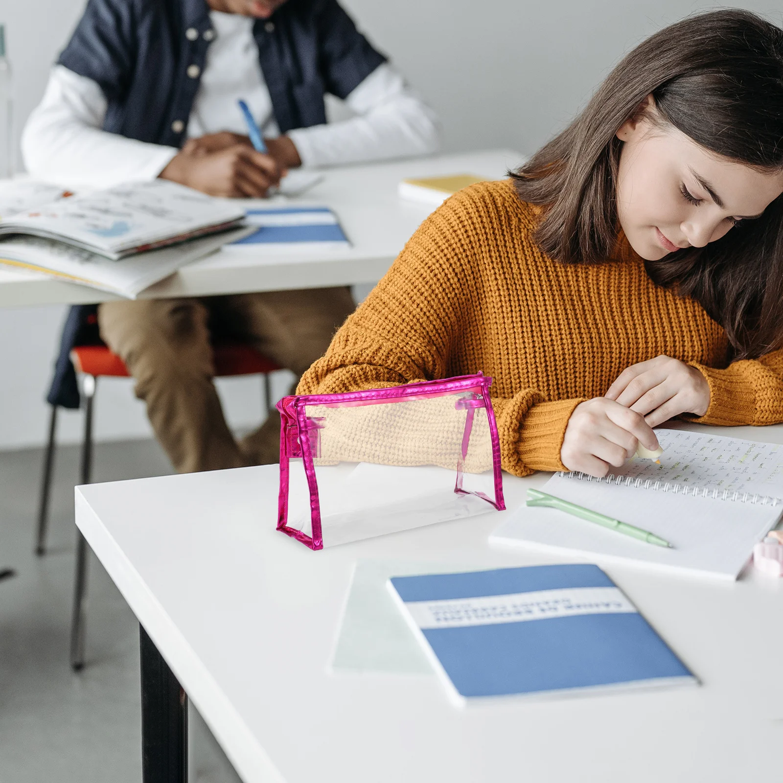 กล่องดินสอใส บาง โปร่งใส สำหรับจัดเก็บเครื่องเขียน น่ารัก กระเป๋าใส่ดินสอแบบมีซิป ความจุขนาดใหญ่ ที่ใส่ปากกา กระเป๋าเครื่องสำอางสำหรับเดินทาง