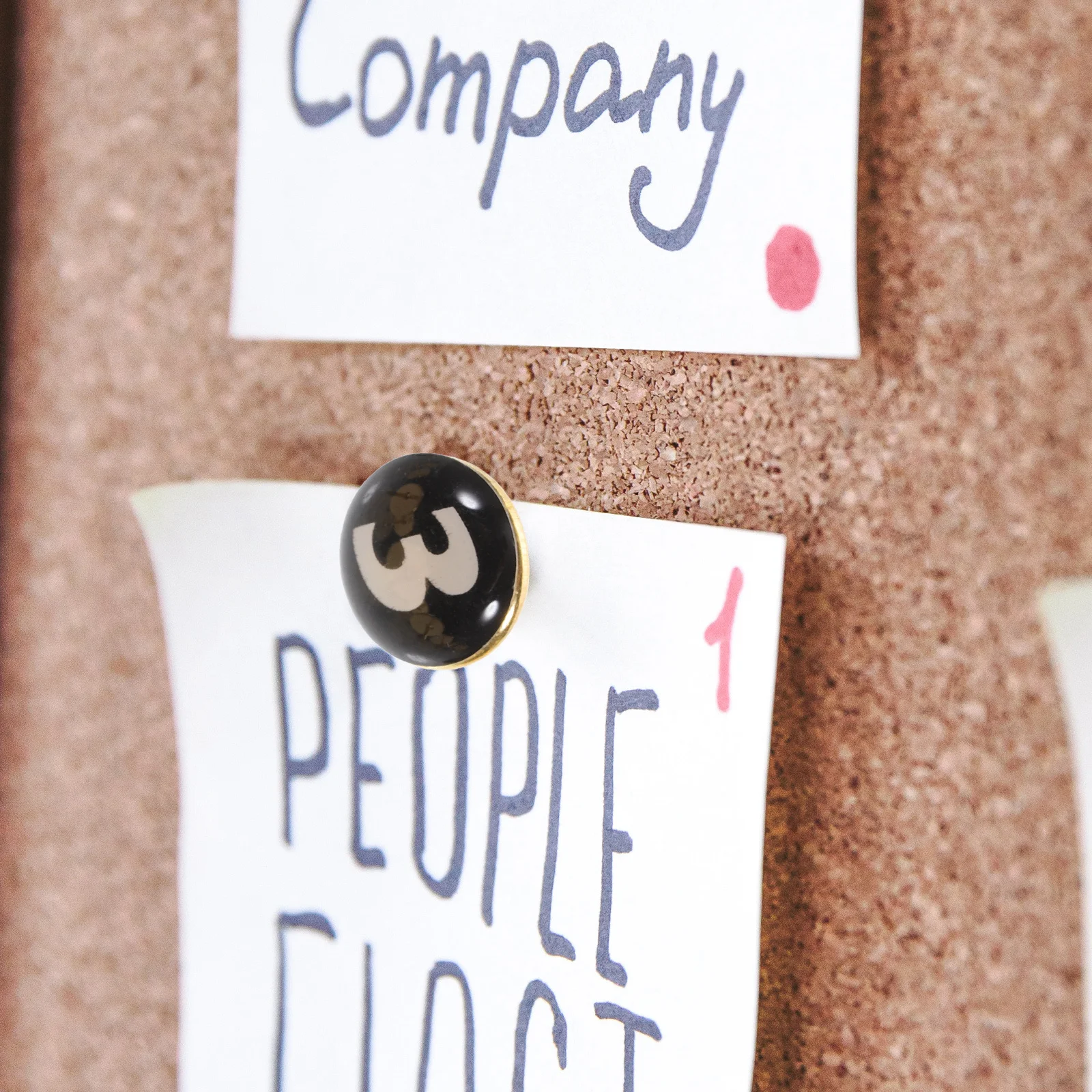 

104Pcs Thumbtacks Delicate Push Pins Perfect for Office Map Markers Bulletin Board Message Board Supplies School Pins