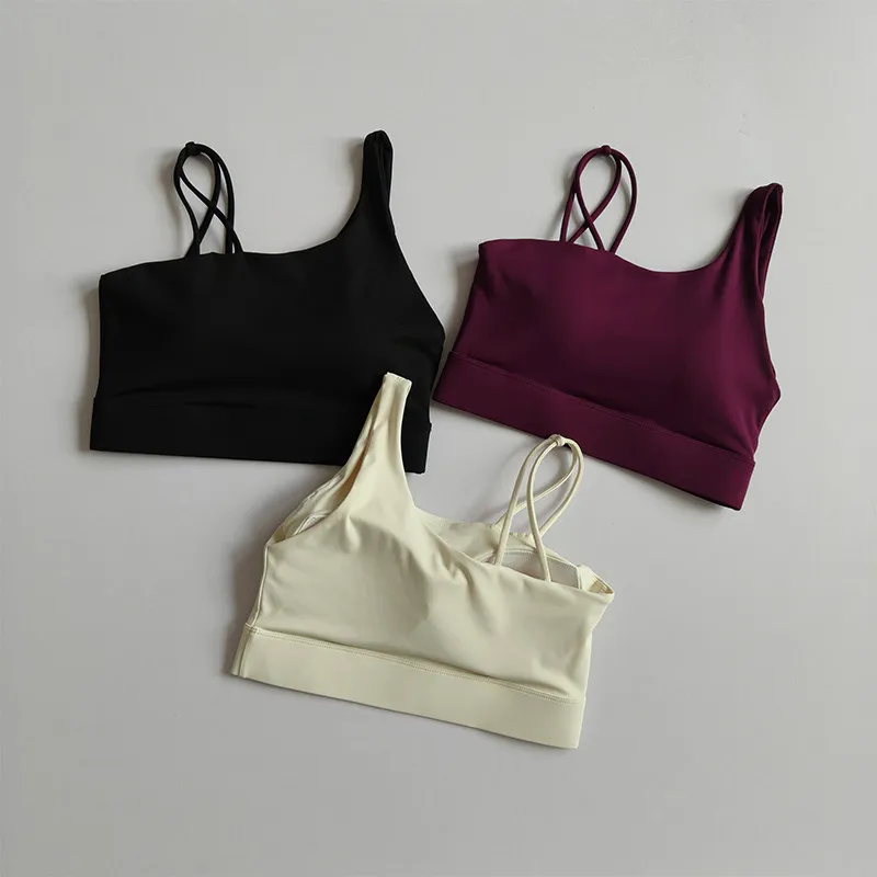 Hochintensiver stoßfester Sport-BH für Frauen, Push-Up, geeignet für Laufen, Yoga, Training, Pilates, mit schrägen Schulterträgern. – Detail 14