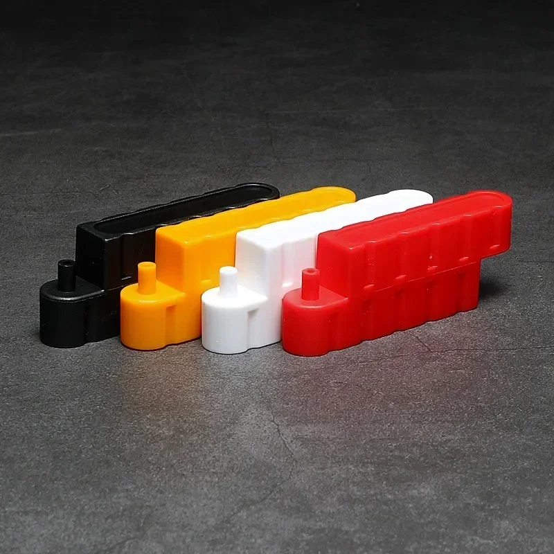 10PCS/50pcs/100pcs/200pcs Road Barrier DIY Racing Track Design Drifting Race Track 6.2*1.8*2.5CM（Red,white,black,yellow,random）