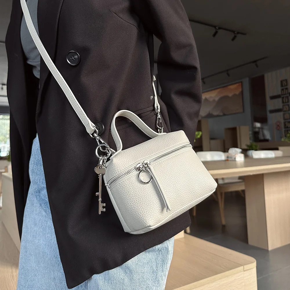 

2025 Korean Lunch Box Crossbody Bag for Women Minimalist Shoulder Handheld Purse Fashionable Handbag