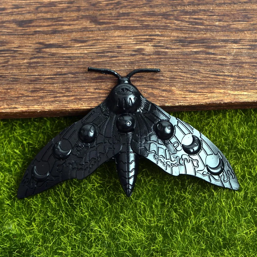 กิ๊บติดผมรูปแมลงเม่าแบบกอธิคสำหรับผู้หญิง 2 ชิ้น – เครื่องประดับผมโลหะวินเทจสีดำ เหมาะสำหรับวันฮาโลวีน คอสเพลย์ และชุดแฟนซี