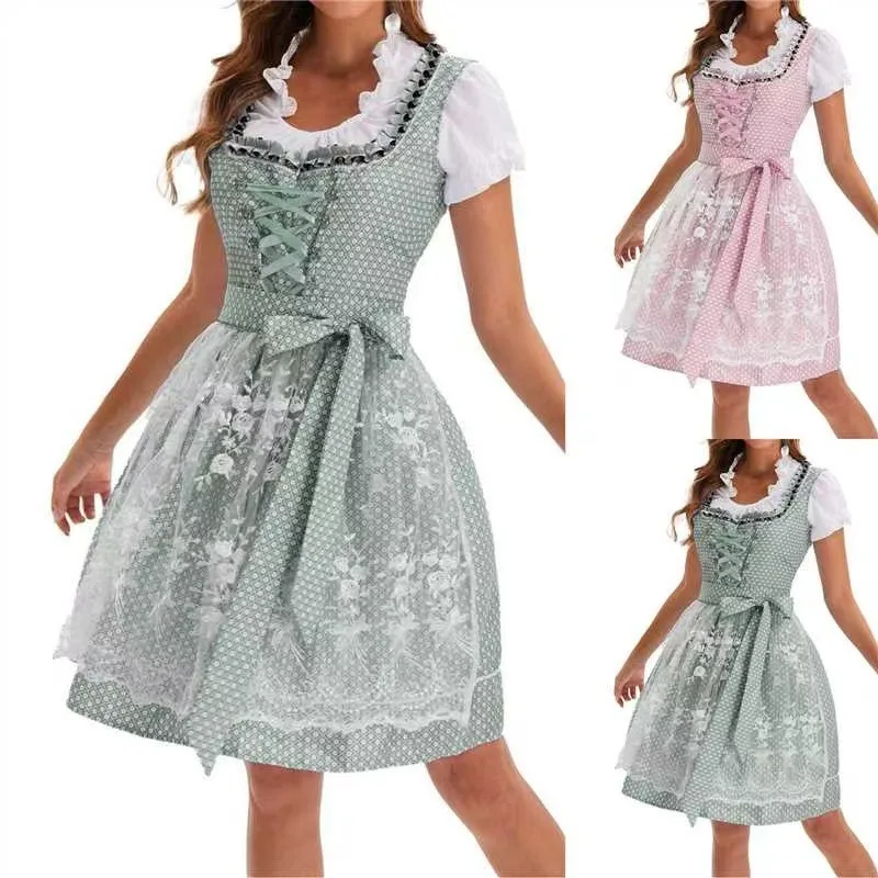 디른들(Dirndl)의 매력: 옥토버페스트부터 할로윈까지, 한복처럼 아름다운 독일 전통 드레스