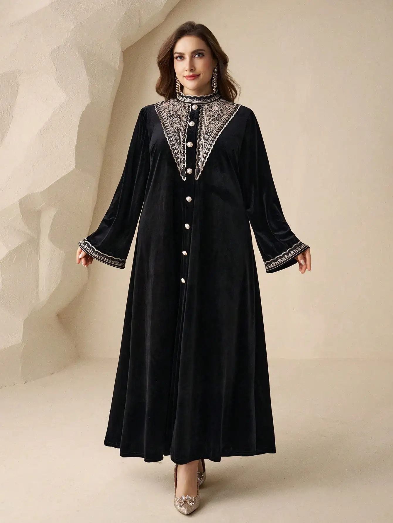 

Plus Size Women Solid Black Velvet Long Dress With Floral Lace Collar Pearl Buttons