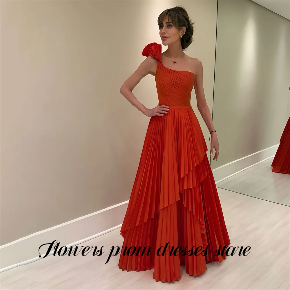 

Flowers Red Satin 프롬 드레 One Shoulder Spaghetti Strap Prom Gown A Line Layered Party Dress for Formal Event Modest Customized