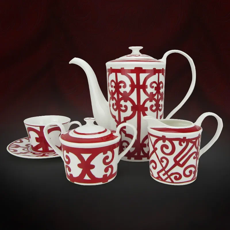 Ceramic tableware set European red iron bowl plate bone china tableware set Chinese porcelain tableware set