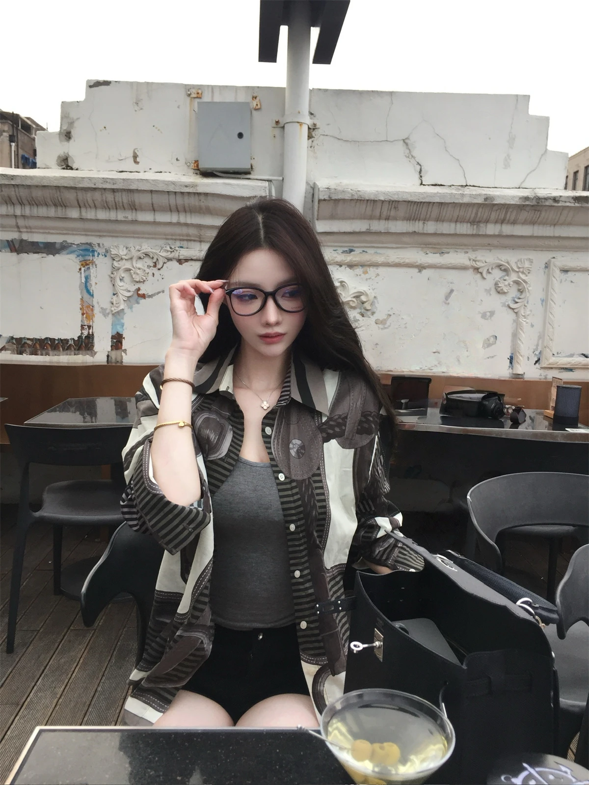 

Kikimy женский повседневный кожаный топ с принтом и пуговицами, длинный све, осенний топ прямого кроя, маленький тренд активы