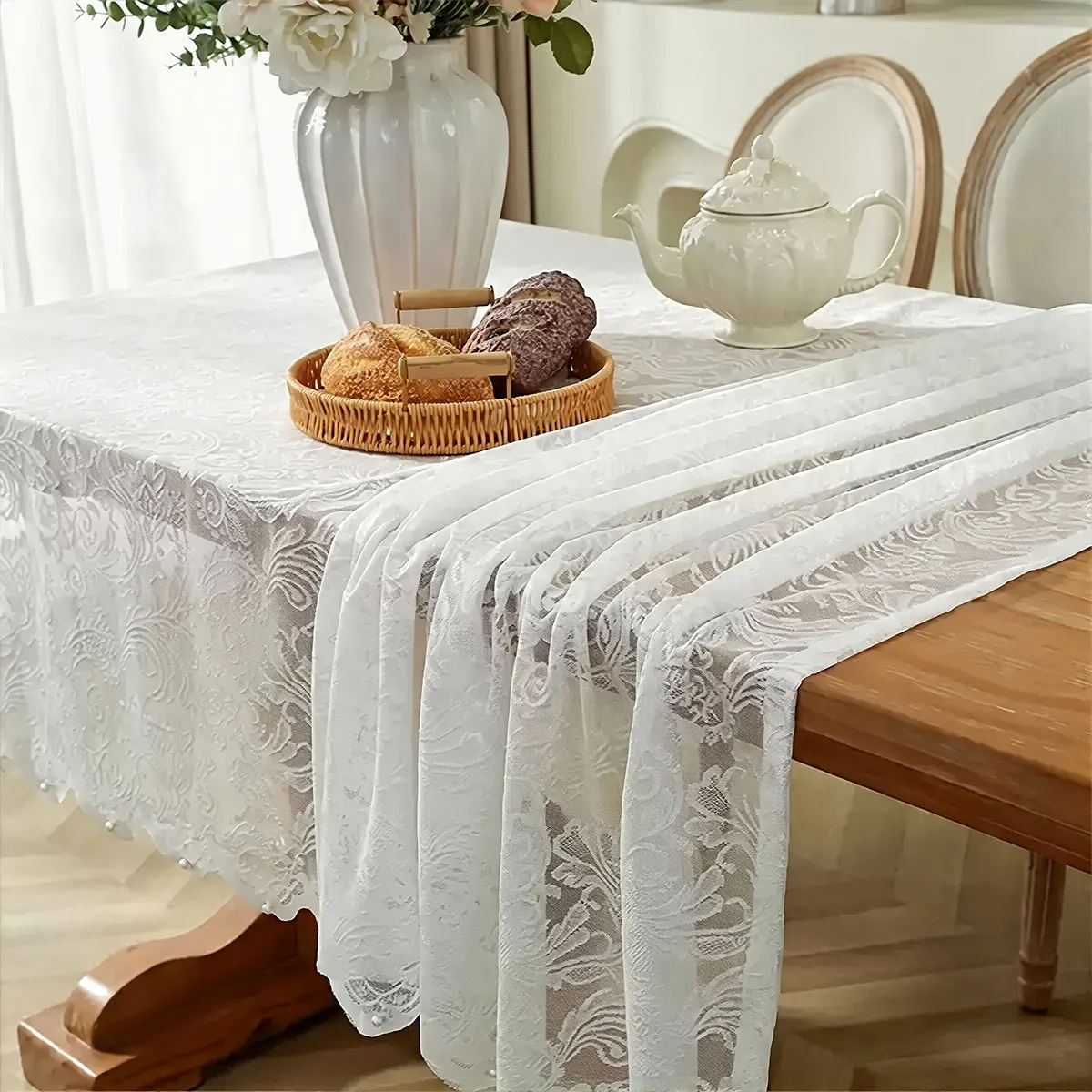 1Pcs White Vintage Lace Tablecloth, French Pastoral Romantic Style, Hollow‑Out Floral Sheer Table Cover for Rectangular Dining T