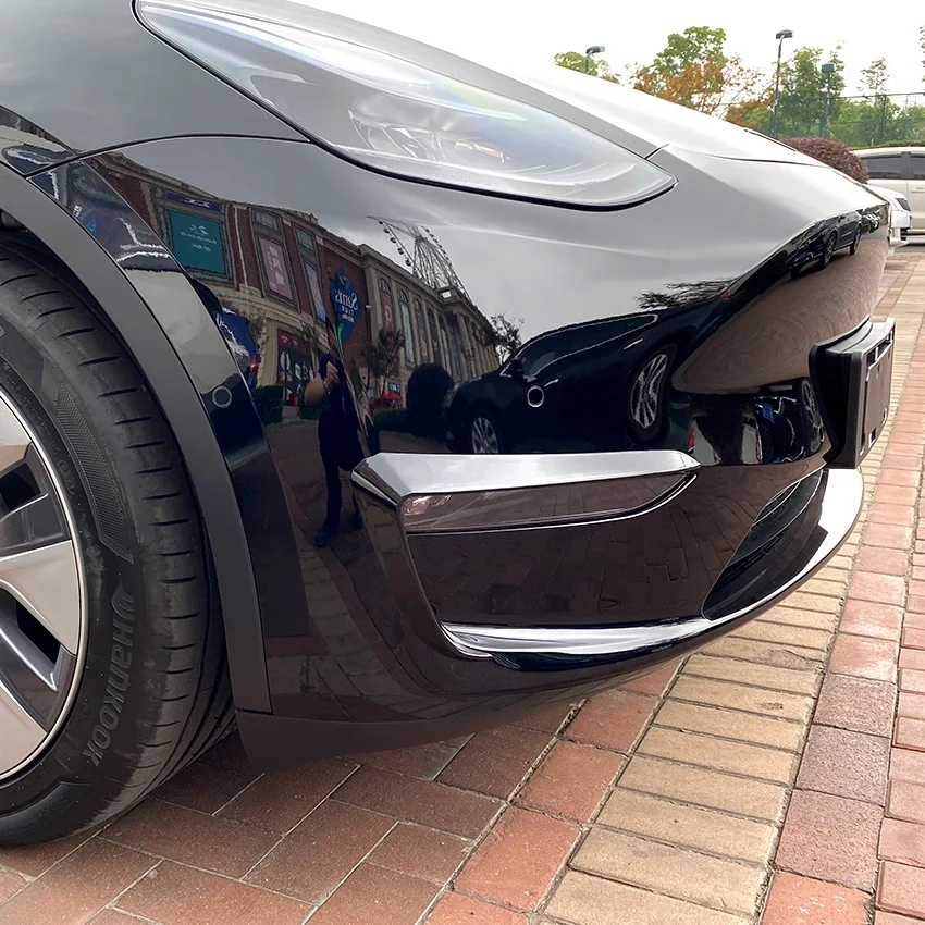 Front Bumper Cover Wind Knife for Tesla Model Y ABS Glossy Black Fog Lamp Trim Carbon Look Blade Trim Light Eyebrow 2020-2024