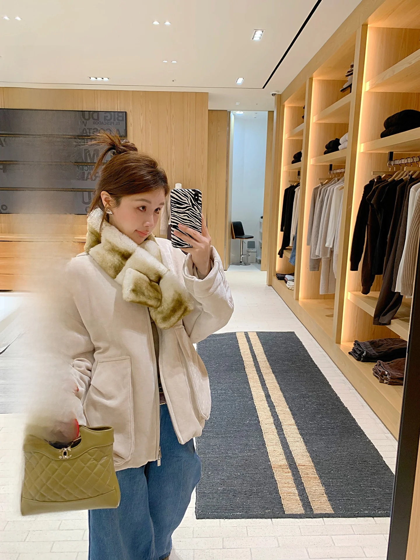 

IUIU Home Jingle Cloud Sensation Velvet Lazy Sle Женская утепленная куртка-пуховик свободного кроя из белого пуха, теплая верхняя одежда