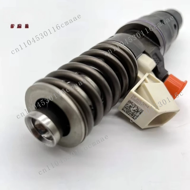 Excavator Accessories Diesel Common Rail Injector 85022037 BEBE1R12001 Compatible with Volvo