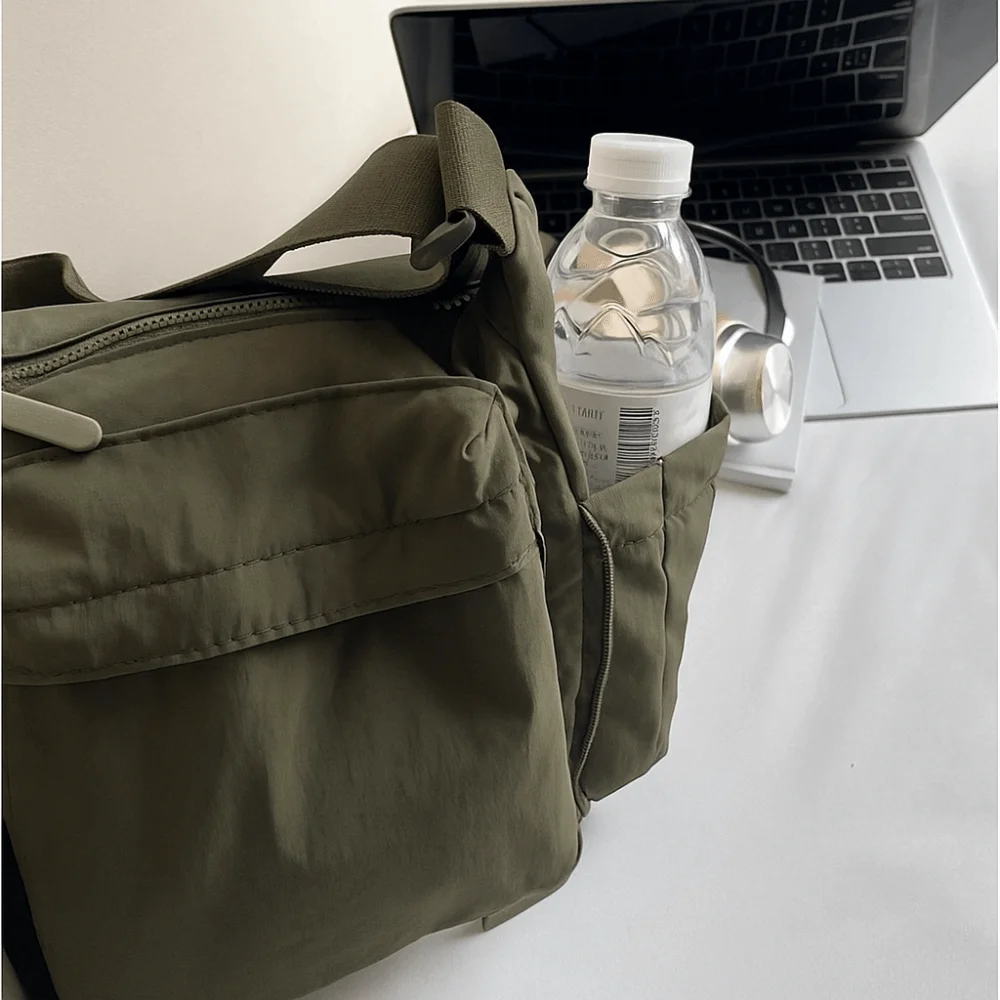 

Легкая нейлоновая сумка-тоут с большим объемом, повседневный дизайн, много карманов, водонепроницаемая, унисекс, вместительная сумка