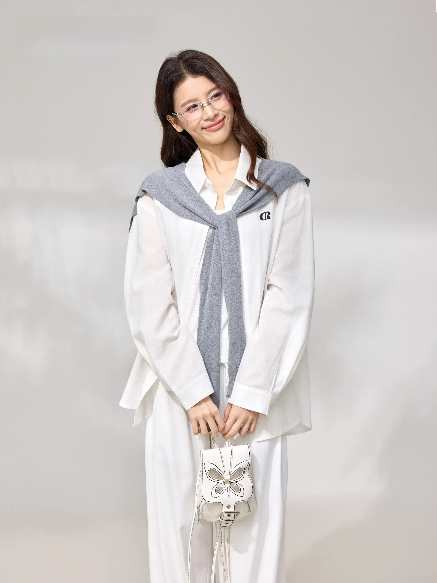 

Белая льняная рубашка с длинным рукавом для женщин: весенняя, универсальная, в стиле французского шика, дышащая, комфортная, приятная к телу