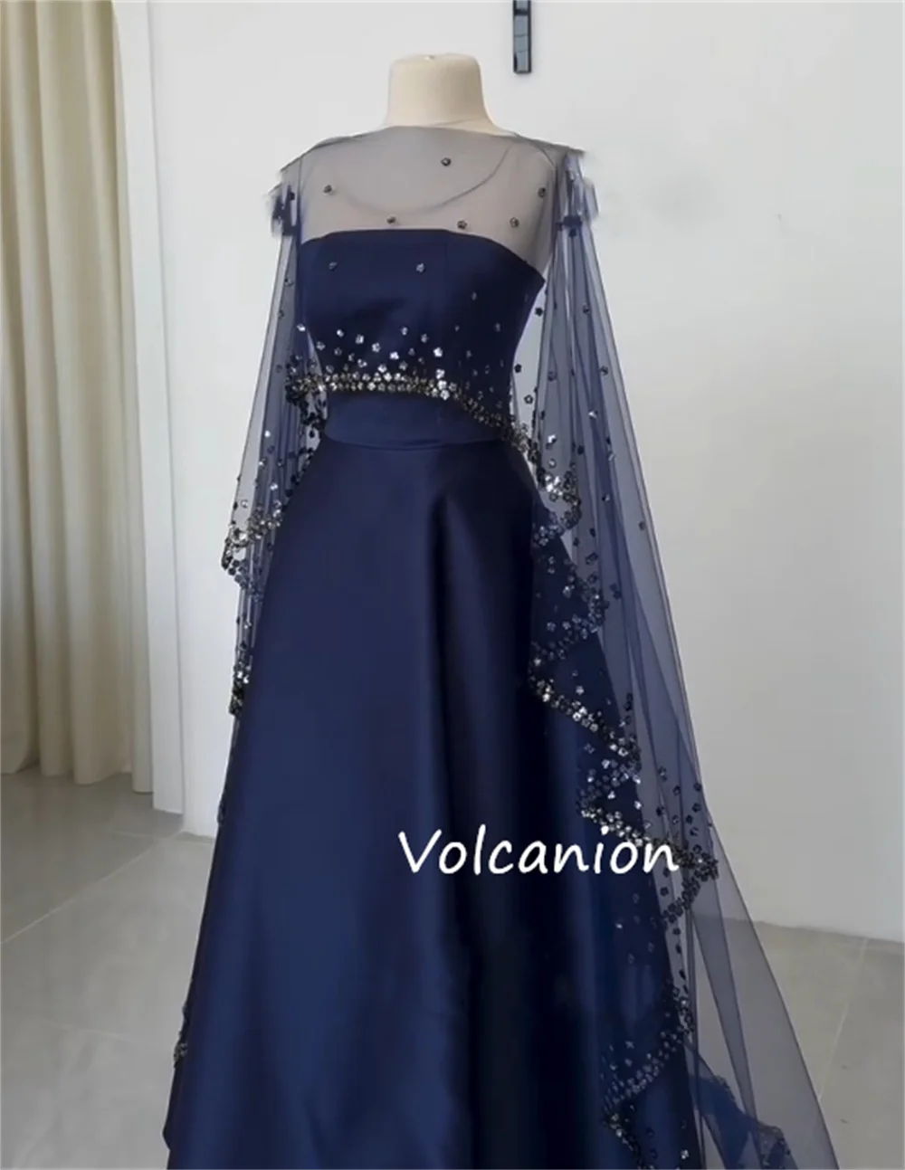 Gaun Panjang Tanpa Tali A-line Berpayet Wiru Charmeuse Berkilau Kustom Acara Dipesan Lebih Dahulu Kualitas Tinggi Indah