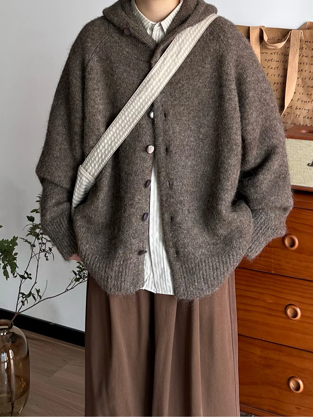 

Ретро-джемпер в японском стиле, свободного кроя, с капюшоном, вязаный кардиган-пальто для мужчин и женщин, осенне-зимняя верхняя одежда