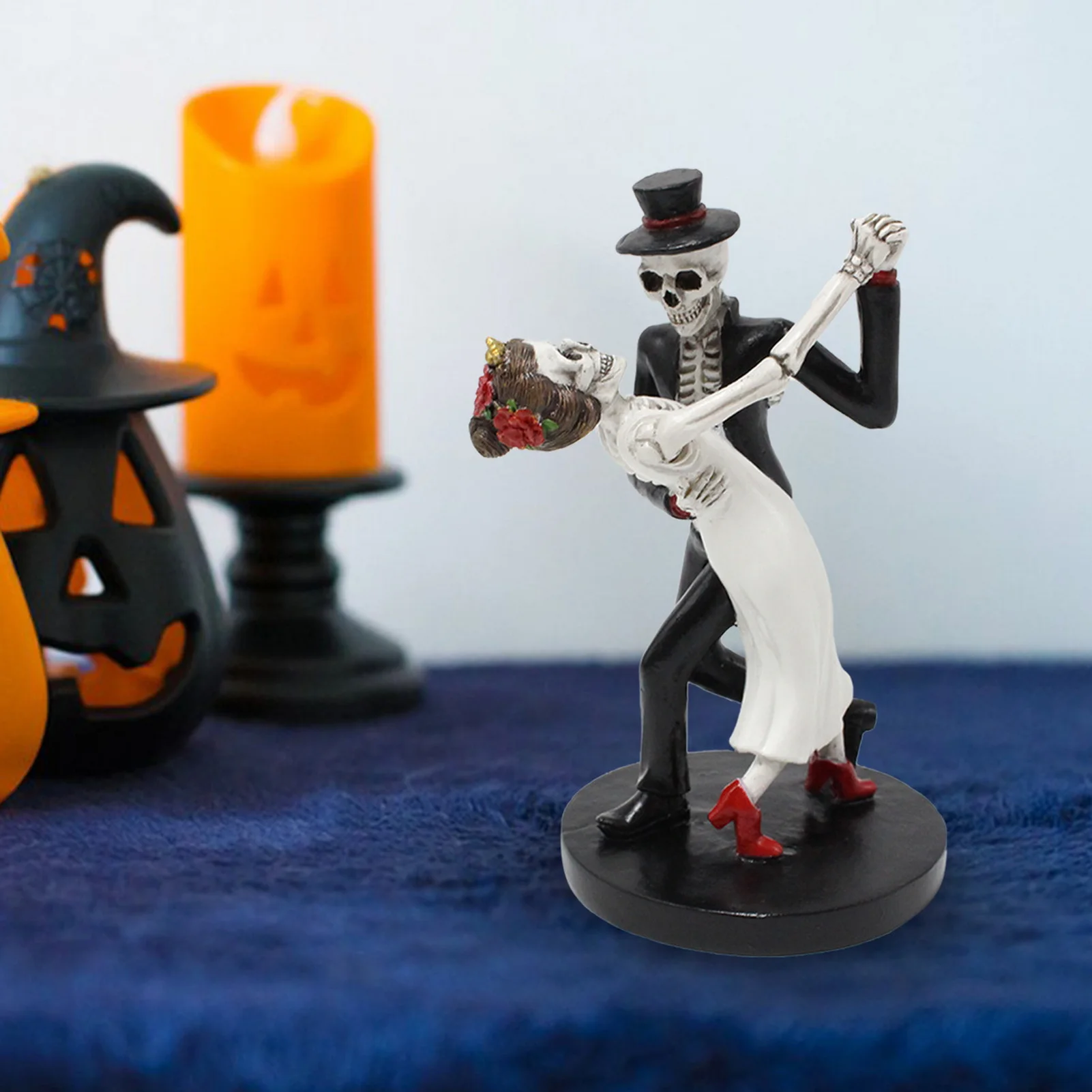 Halloween Tanzendes Skelett Paar Harz Handwerk Dekor für Zuhause Desktop Tischplatte Gruselige Party Dekoration 12 cm