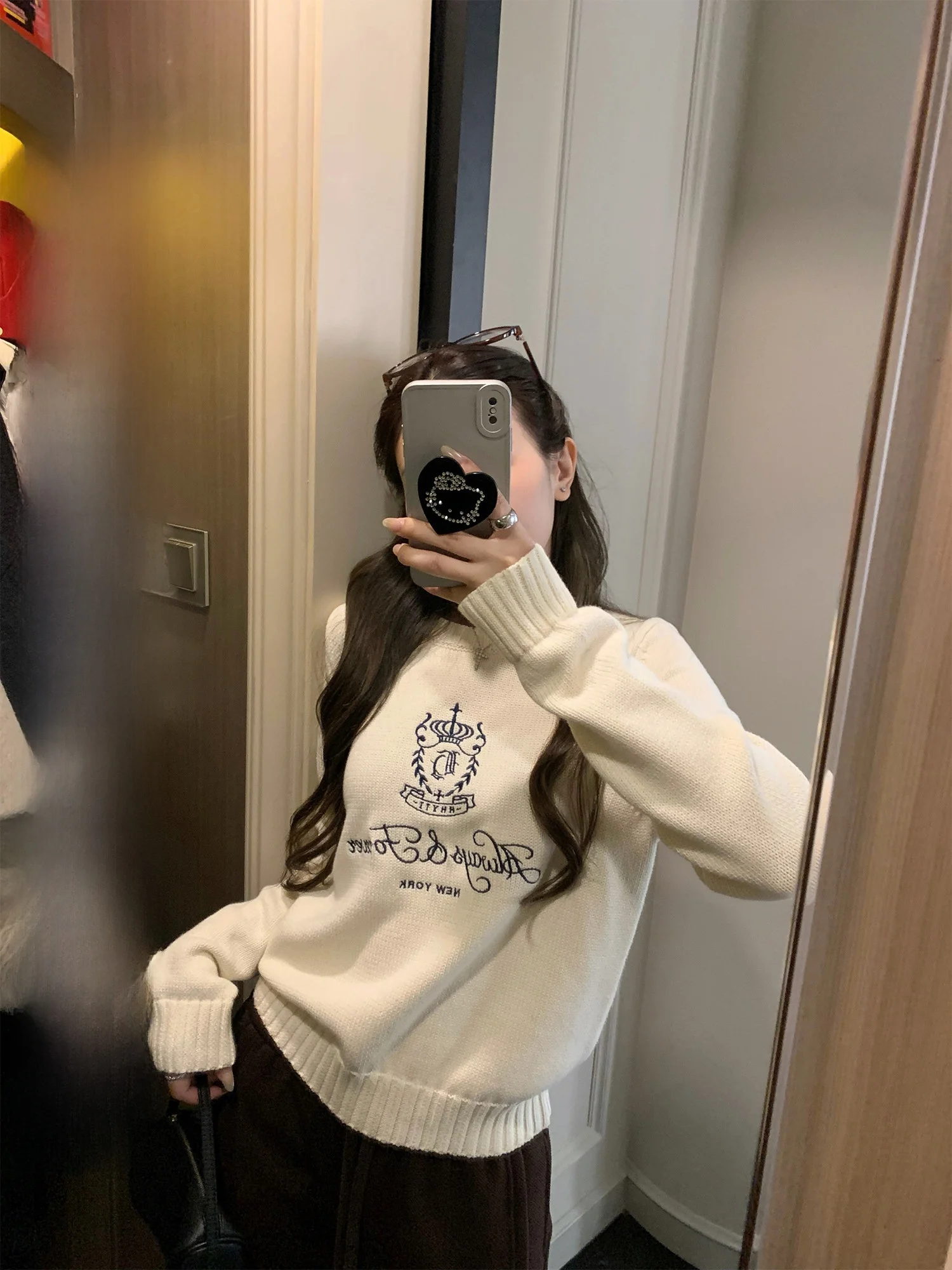 

Женский белый трикотажный джемпер Hhyii FreedomLondon с вышивкой, круглым вырезом, осенне-зимний, универсальный, свободного кроя, с длинными рукавами