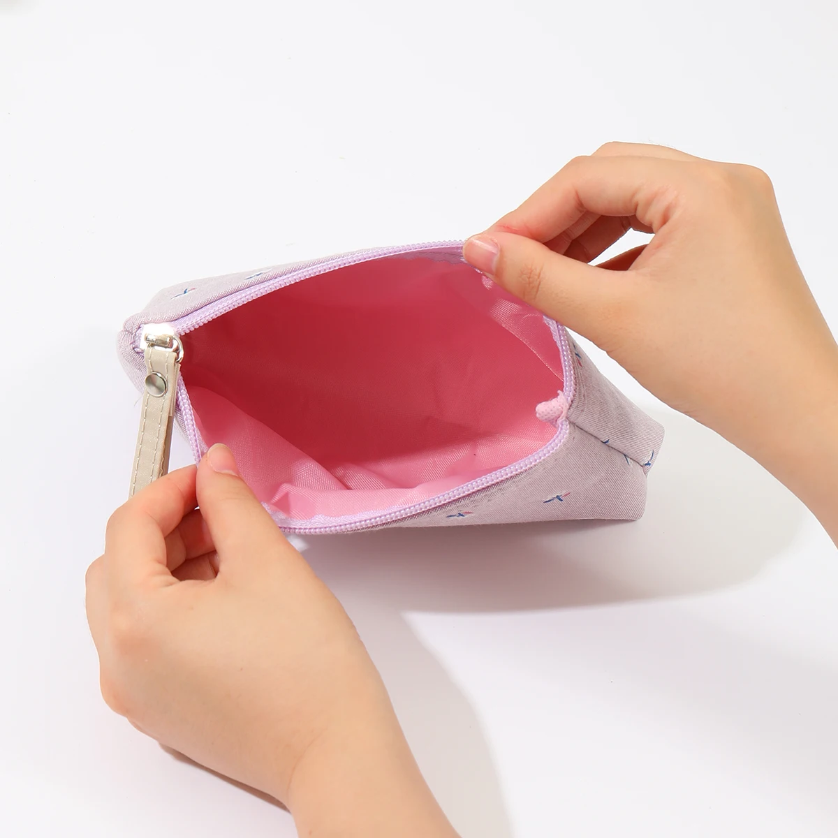 Instagram Style Canvas Makeup Bag Printed Women's Portable Student Pencil Case Travel Storage Toiletries Bag