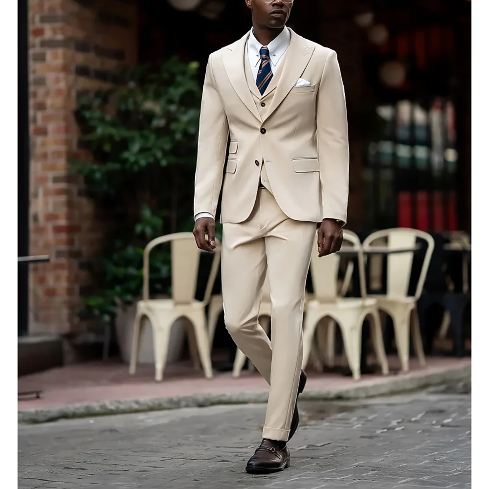 

Beige Double Breasted Peaked Lapel Men Suits Wedding Formal Party Fashion Man Sets Banquet Sets 3 Pieces (Jacket+Pants+Vest)