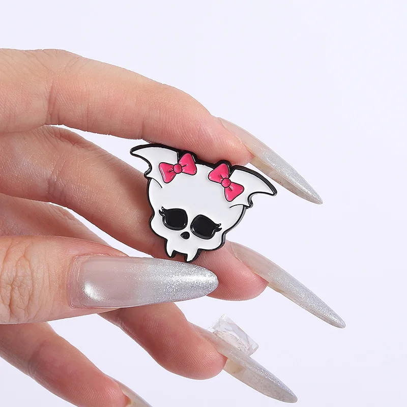 2pcs Pastel Goth Bat & Skull Enamel Pin Set Brooches for Backpack Clothing Jewelry Fashionable Clothing Accessories view 6