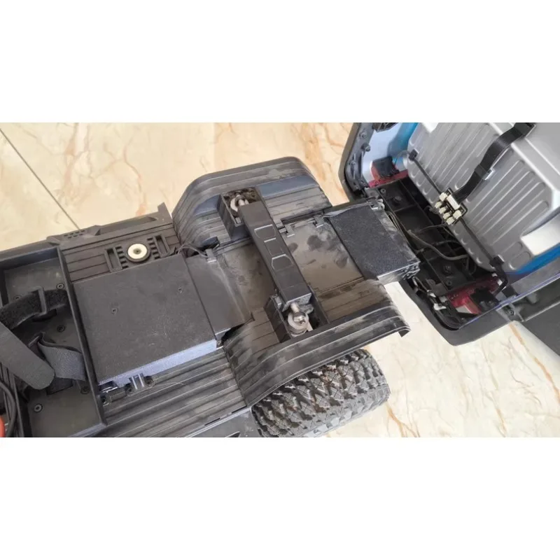 

CK5812 Chassis Dust Guard Plate for 1/10 RC Crawler, Waterproof & Dustproof Protective Panel RC Car Upgrade Protection Parts