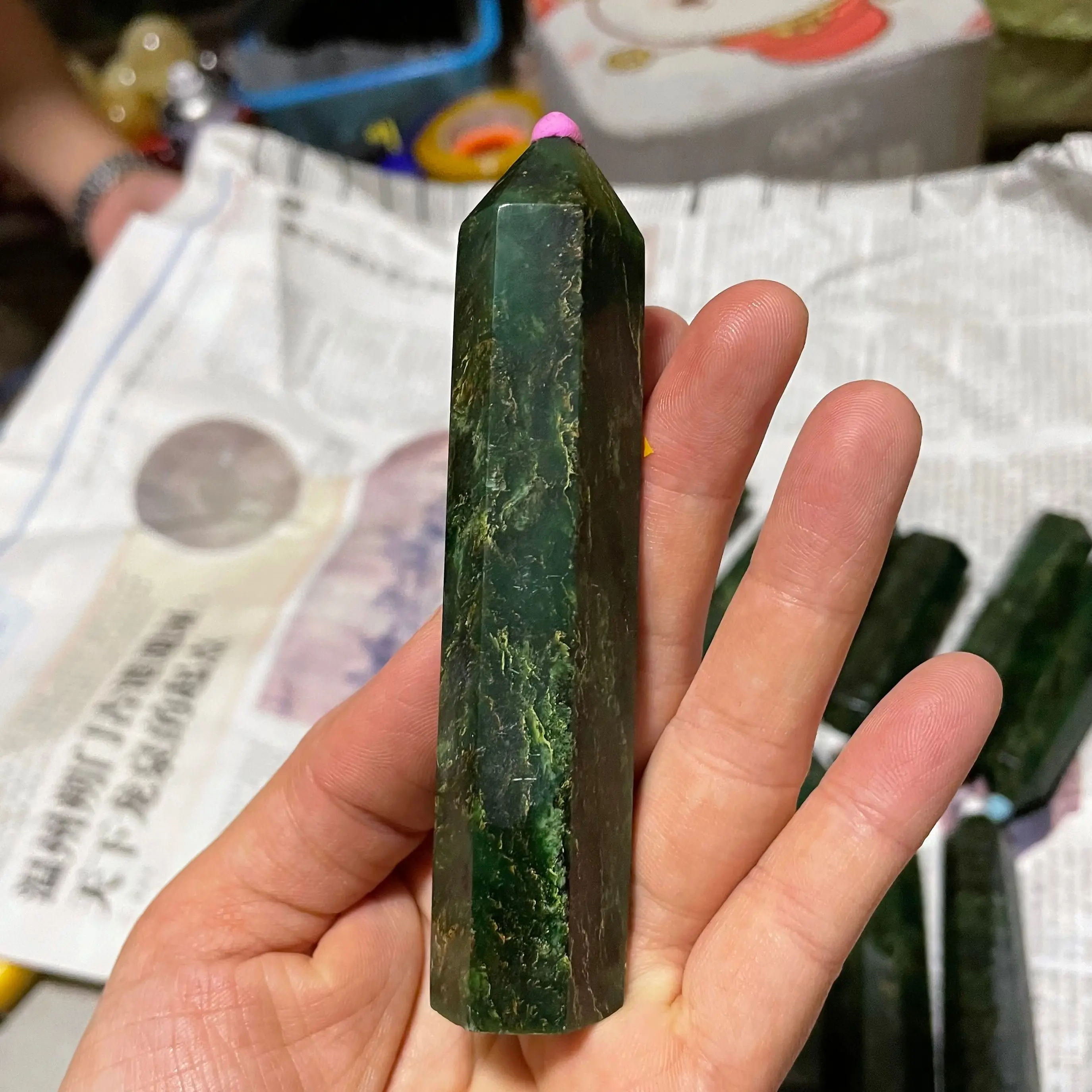 1kgNatural Golden Silk Emerald Hexagonal Column Crystal Point Mineral Ornament Healing Wand Home Decor DIY Gift Decoration