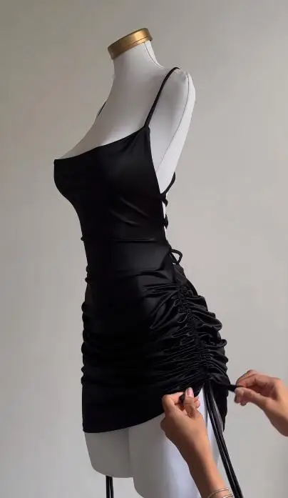 Vestido cruzado de verano 2024 con cordones, sexy y elegante, falda de cadera con espaciador 4