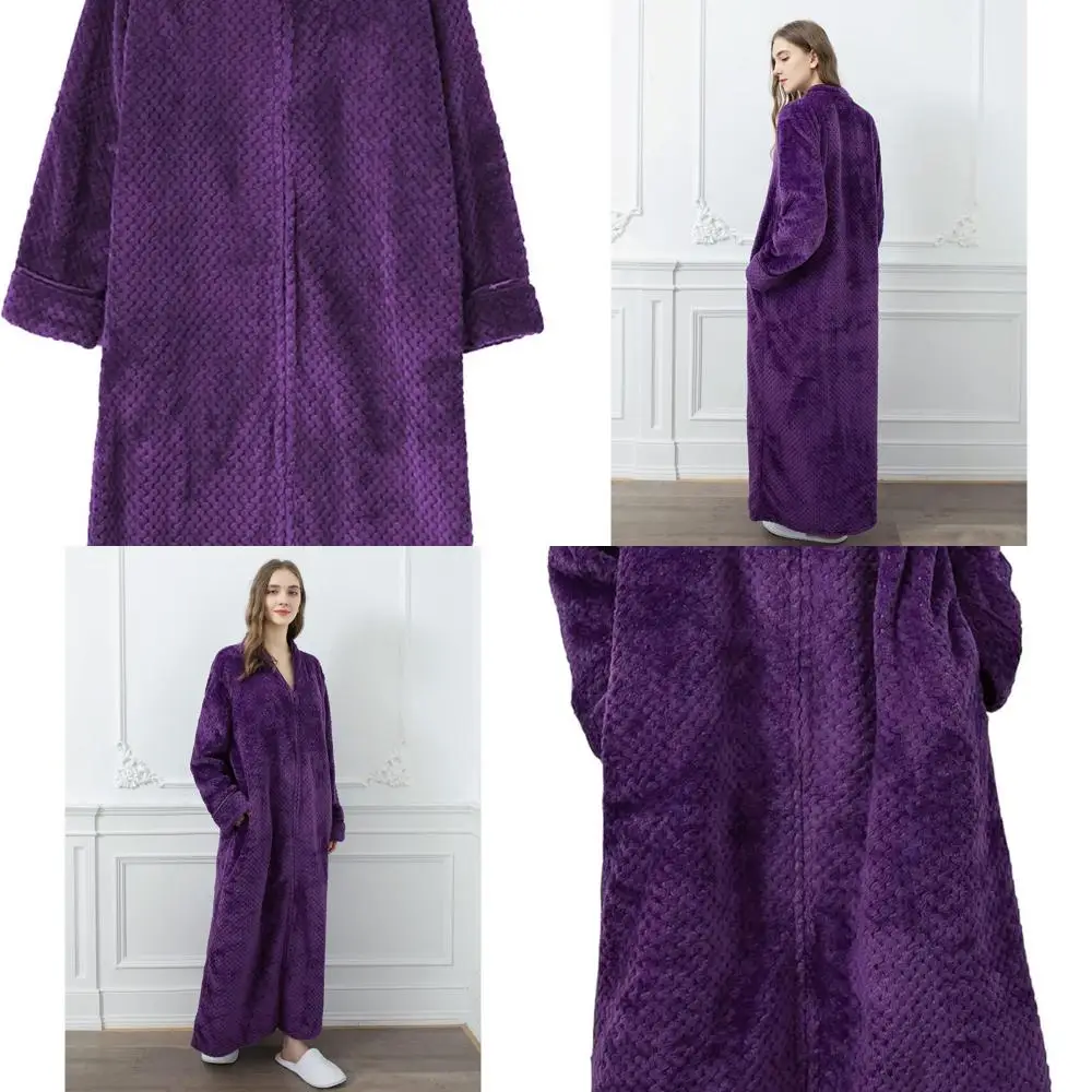 

Cozy Flannel Zip-Up Women's Bathrobe - Plush Long Sleepwear Robe for Comfort