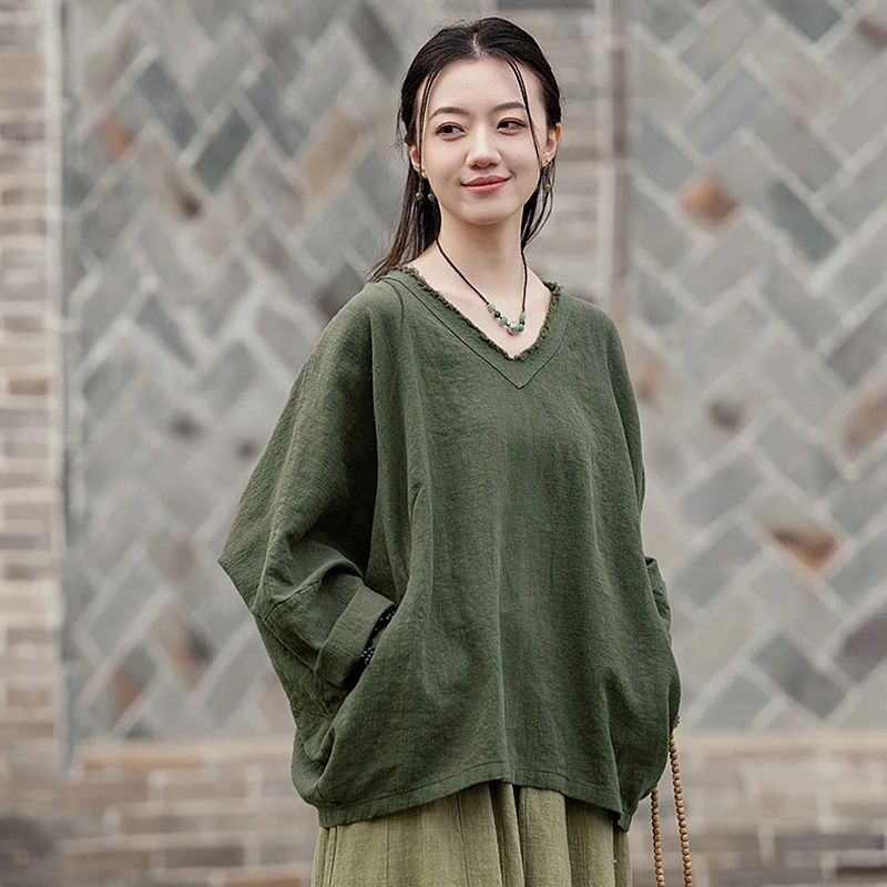 

Green Cotton Linen V-Neck Top 2026 New Original Retro Plus Size Pullover Batwing Long Sleeve T-Shirt Loose Versatile