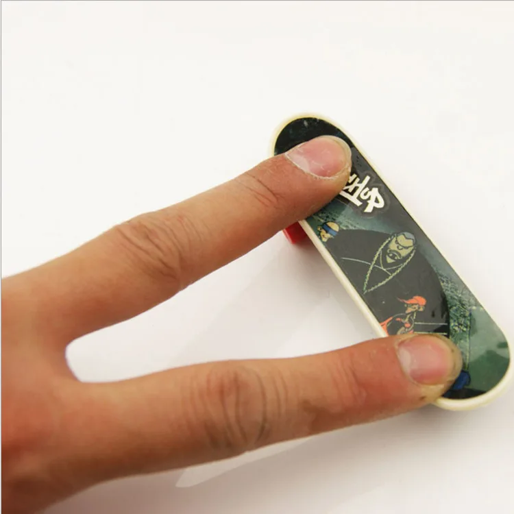 10 szt./worek Finger Skateboardy Kreatywne Mini Biurkowe Deskorolki Antystresowe Finger Boardy Truck Finger Skateboard Zabawka Prezent dla Dzieci