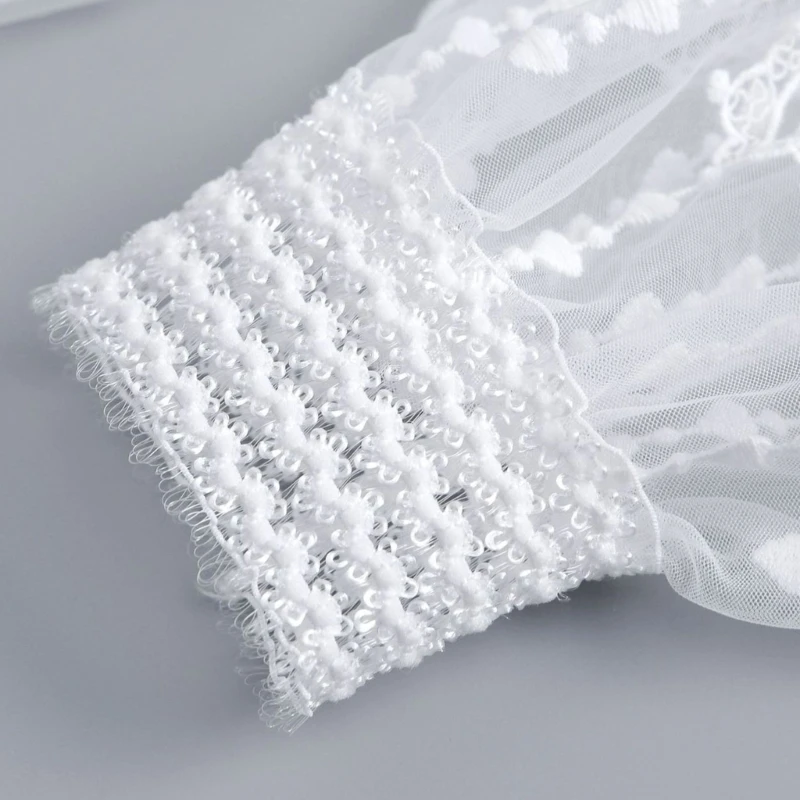 أكمام أذرع فرنسية مع زخرفة زهرة الدانتيل أصفاد المعصم المزخرفة تمديد الأكمام الصناعية لتعزيز فساتين النساء