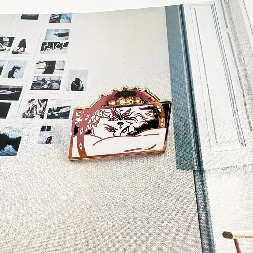 

Lucifer Fallen Angel Enamel Pin Christian Satan Badge Alexander Oil Painting Art Brooch Creative Backpack Decoration