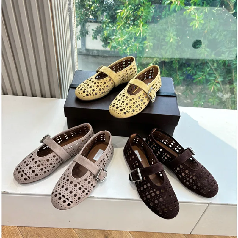 ミニマリスト・メリージェーン・シングルシューズ（レディース）2025 レトロスエードフラットボトムワンライン・ホローホール・通気性バレエダンスシューズ