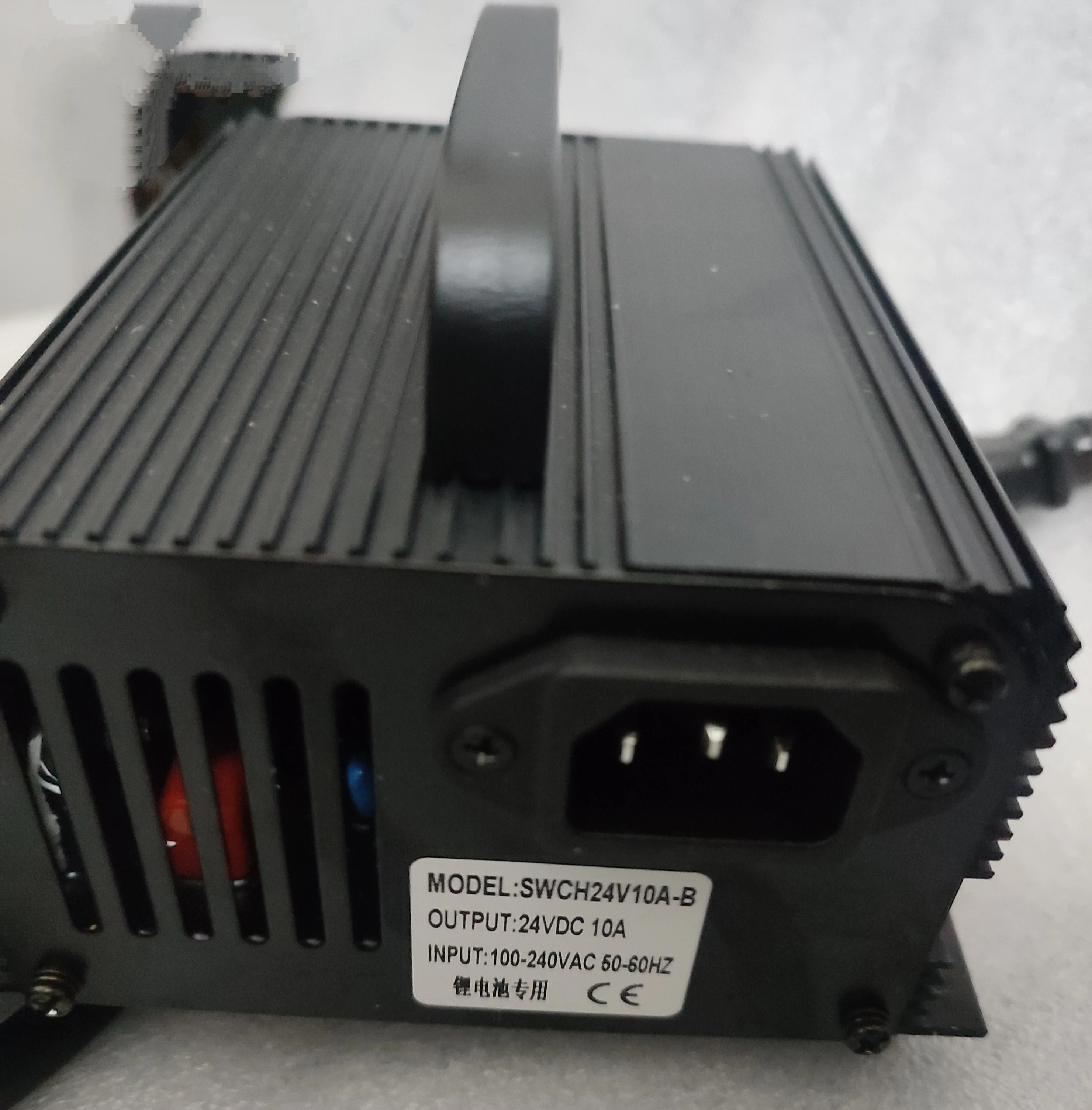 Cargador TLF 24V 10A SWCH ESCH