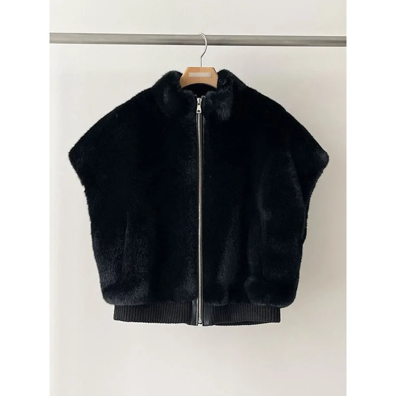 Gilet sans manches en fausse fourrure pour femmes, avec fermeture éclair, vêtements d'extérieur courts et légers pour superpositions d'automne et d'hiver, 2026