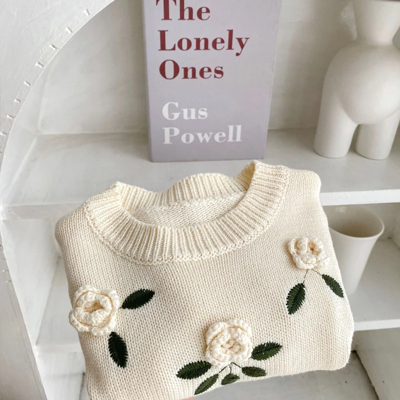 Autumn New Baby Clothing, 0-3-year-old Girl Baby Handmade Flower Embroidered Pullover Knitted Sweater Top