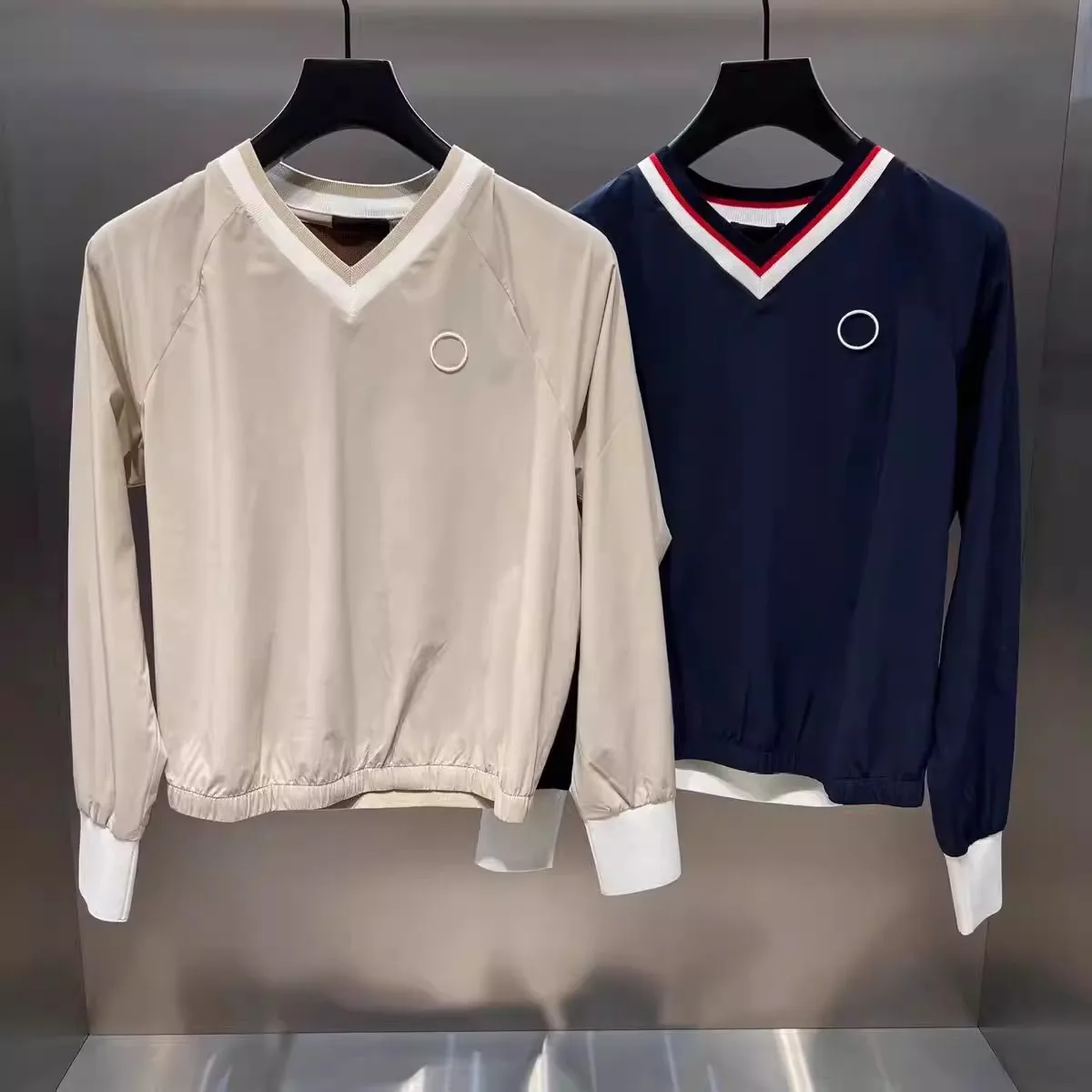 2026 Korean Original Women Golf Long Sleeve T-Shirt V Neck Logo Print Sports Top Comfort Slim Fit Ladies Golf Athletic Apparel