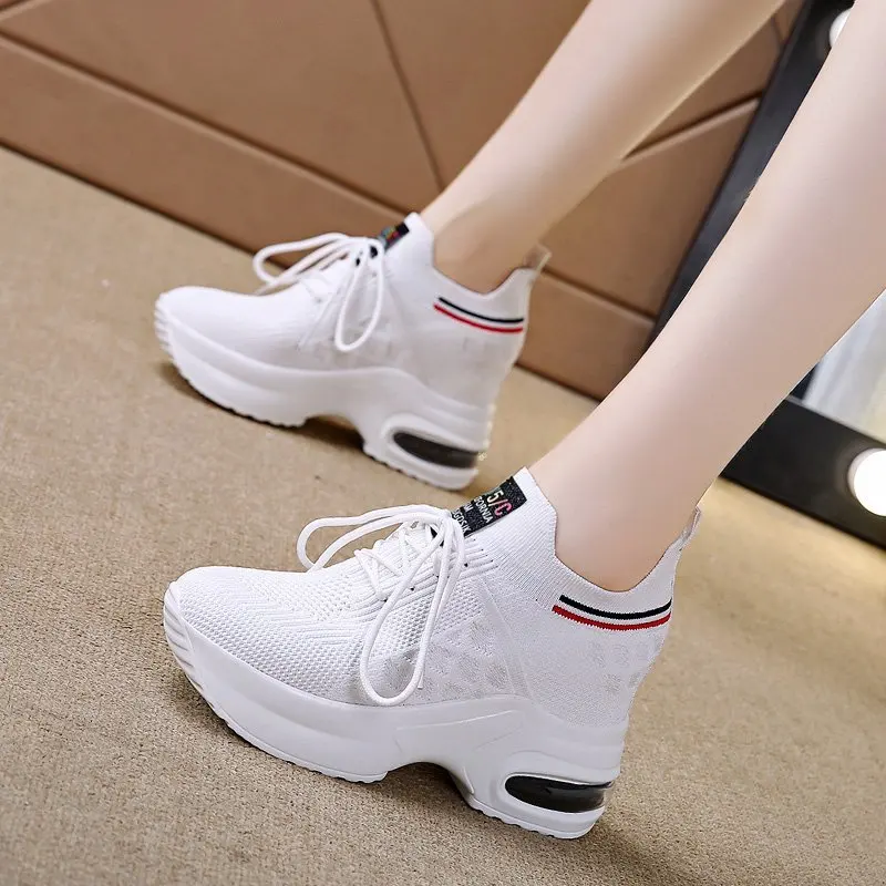 Womens PU Fabric Retro Lace-Up Sneakers Women\'s Heels Summer Autumn Fashion Designer Tennis Female Breathable Shoes