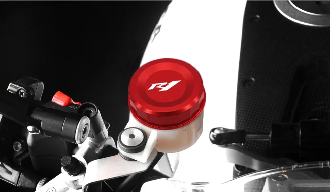 R1 R25 Motorrad CNC Hinten Brems Flüssigkeit Zylinder Reservoir Schutzhülle Kappe Für YZF-R1 YZF-R25 r1 r25 2009-2023 2024