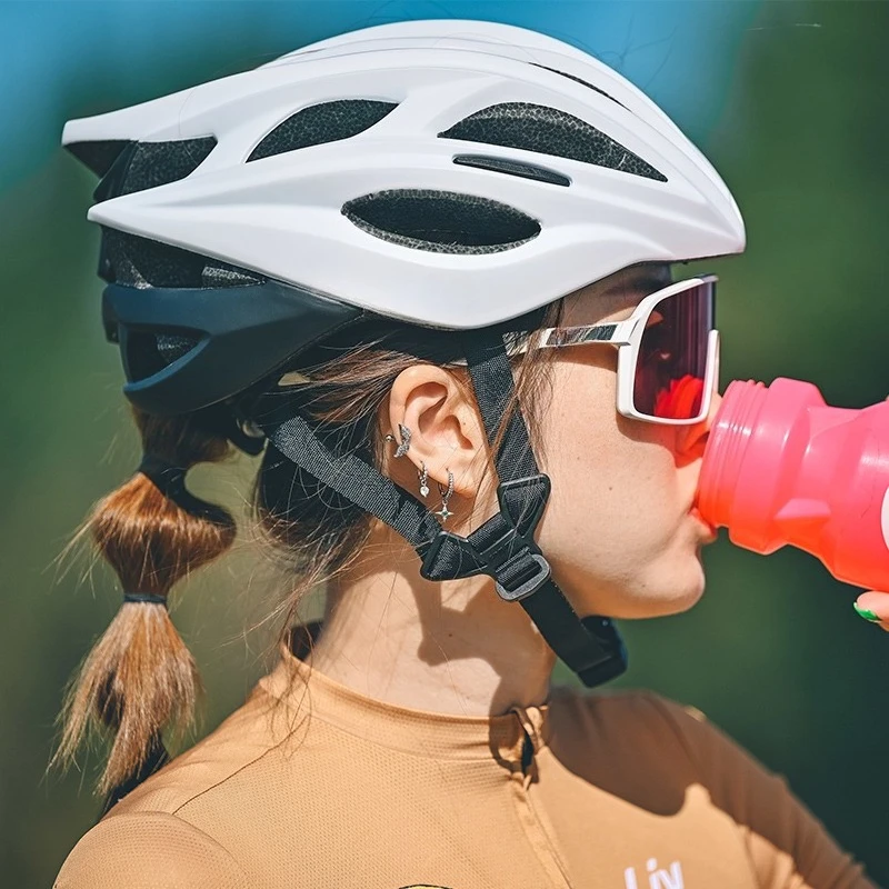 

Lightweight Professional Adjustable Safety Ventilated Cycling Mountain Road Bike Bicycle Commuter Helmet Hat Cap Equipment