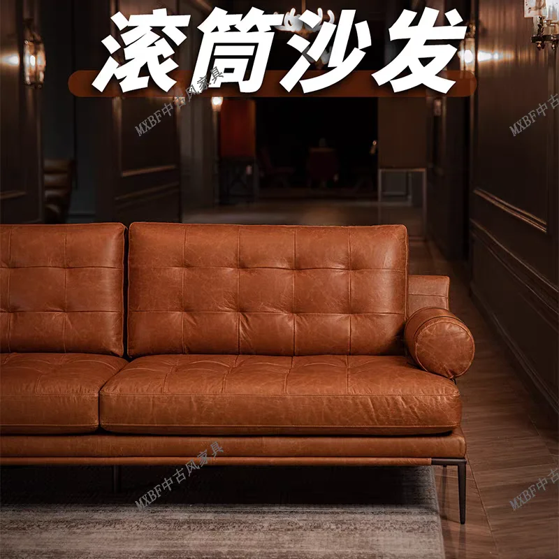 American-style retro oil-wax leather straight-row sofa, whiskey bar roller sofa, mid-century style cigar room Chesterfield sofa