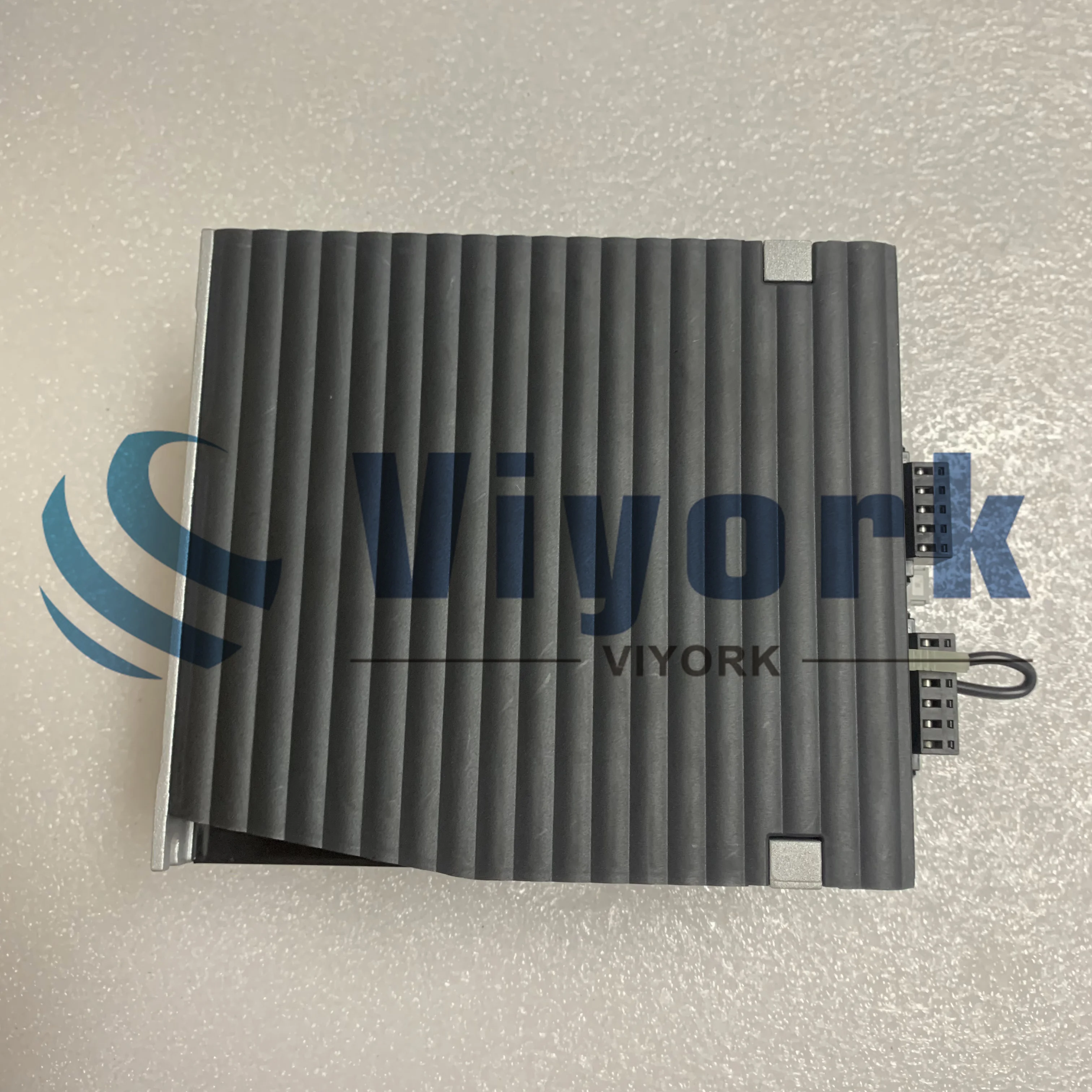 R88D-KN15H-ECT SERVO DRIVE G5-SERIES NETWORK TYPE AC 1.5KILOWATT 200V NEW