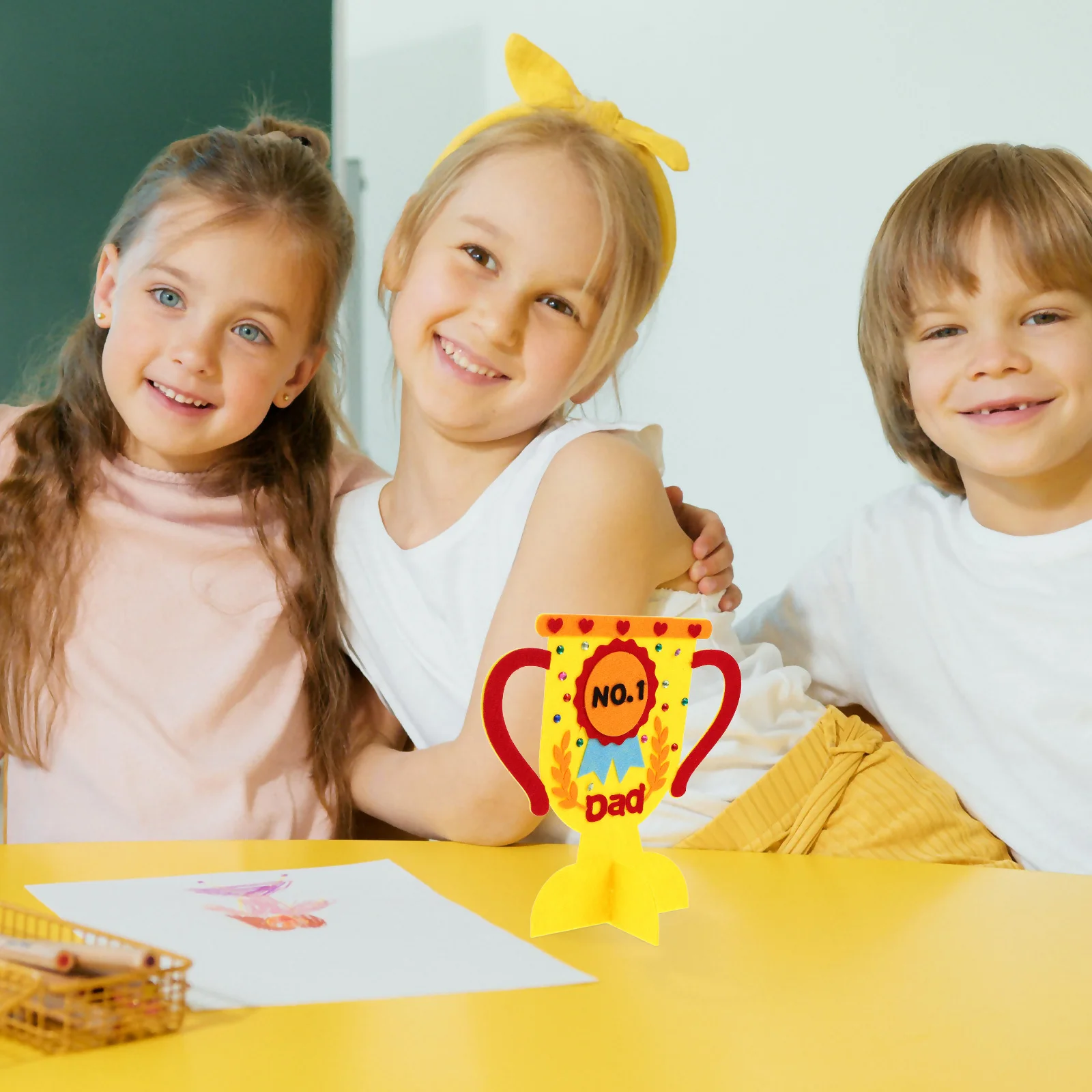 4-delige vaderdag trofee knutselset kinderen doe-het-zelf papier ambacht creatief handgemaakt cadeau voor thuisactiviteiten