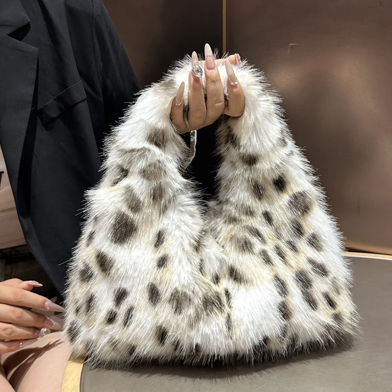 

Fashion Faux Fur Hobos Bags For Women Luxury Designer Handbag And Purse 2025 New In Leopard Print Chain Straps Underarm Shoulder